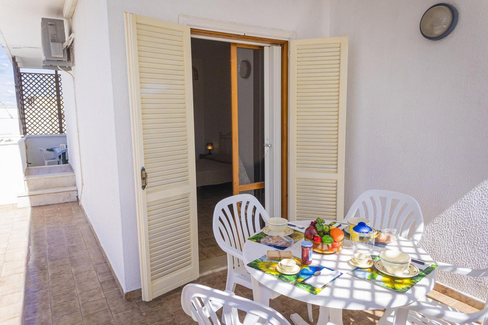 Torre Lapillo Apartment Sea View - Happy Rentals Porto Cesareo Exterior foto