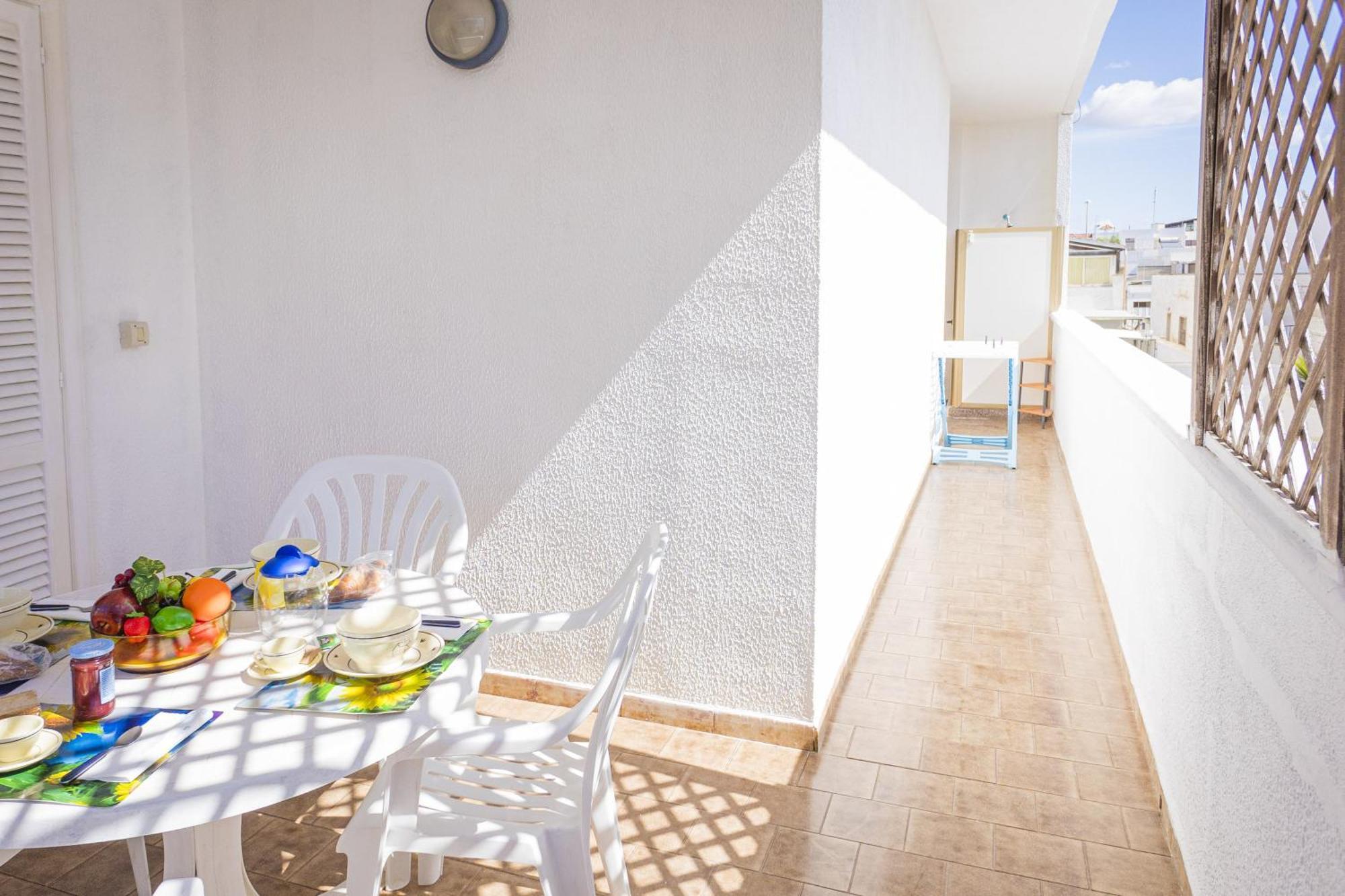 Torre Lapillo Apartment Sea View - Happy Rentals Porto Cesareo Exterior foto