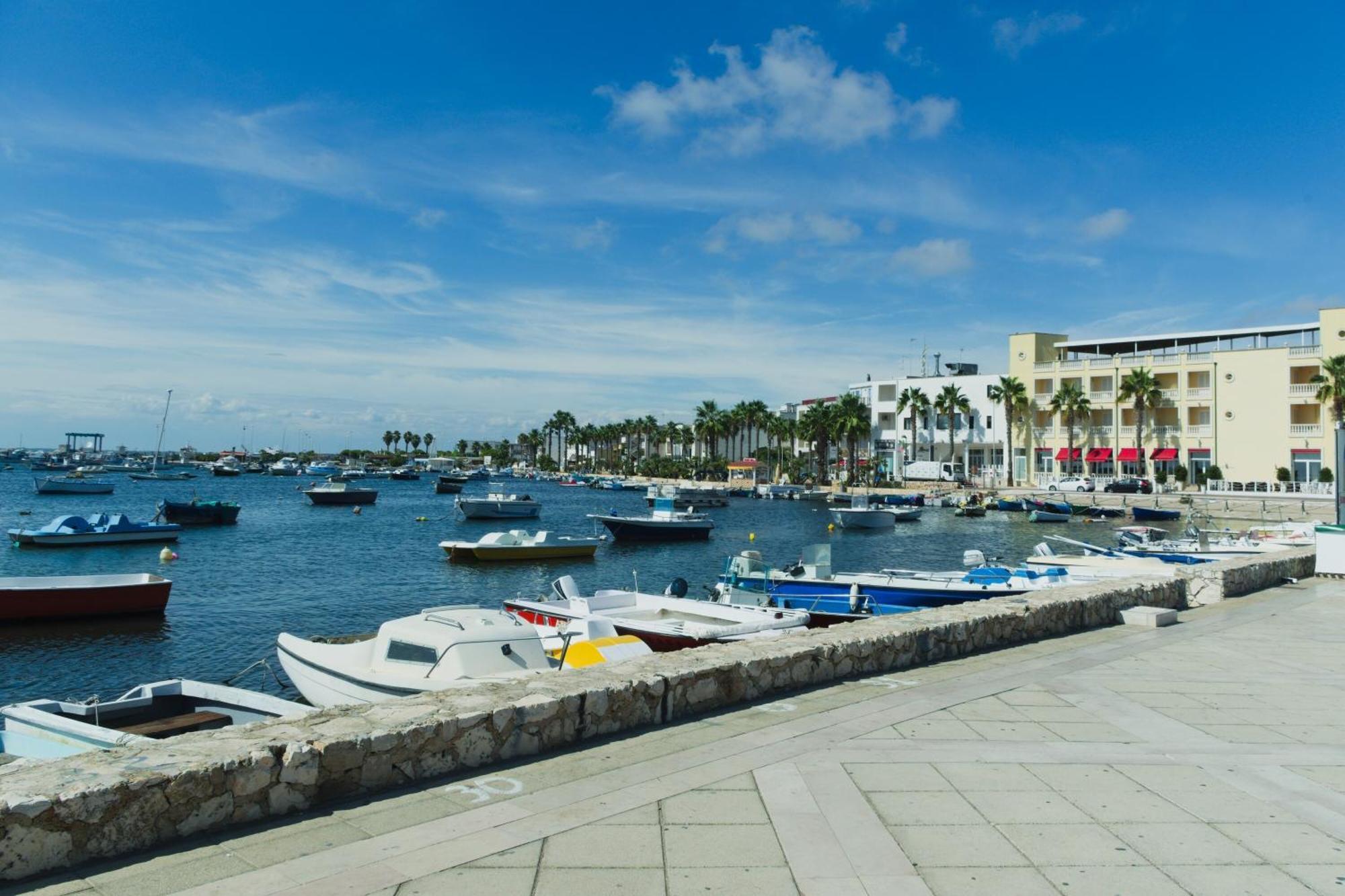 Torre Lapillo Apartment Sea View - Happy Rentals Porto Cesareo Exterior foto